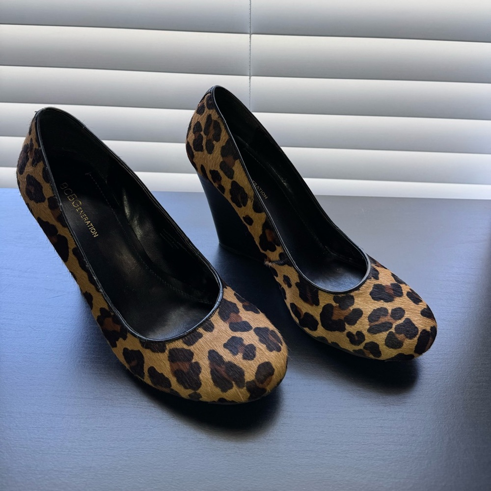 BCBGeneration Brown Leopard Wedges